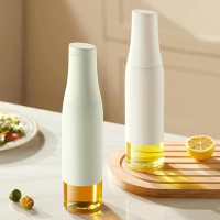 Бутылка с дозатором для масла и уксуса Soft Fuel bottle ∙ Диспенсер с автоматической крышкой, 500 мл