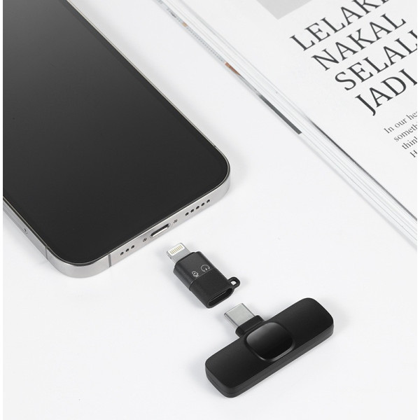 Беспроводной петличный микрофон K9 Wireless Lavalier с адаптерами Lightning и TypeC