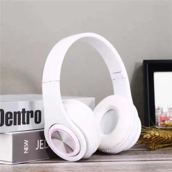 Накладные беспроводные наушники B39 с RGB подсветкой и микрофоном Bluetooth гарнитура Black / White