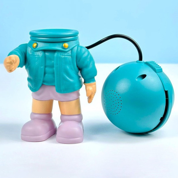 Ночник-проектор Astronaut Lamp K2301 с заменяемыми картриджами для настенного крепления