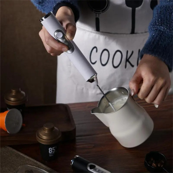 Портативный ручной миксер-капучинатор EGG BEATER с USB и беспроводным вспенивателем для кофе и коктейлей