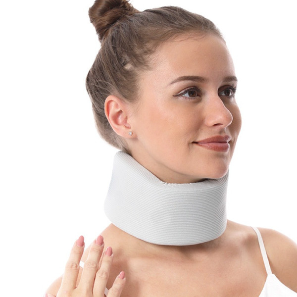 Бандаж XL-606 ортопедичний для шиї з виїмкою під підборіддя, зручна фіксація