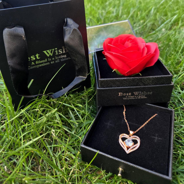 Подарункова скринька (коробочка) з трояндою з мила та кольє I Love You Рожева