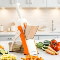 Багатофункціональний кухонний мультислайсер і подрібнювач для овочів і фруктів Brava Spring Slicer