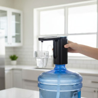 Портативна електрична помпа Water Pump 600 мл з акумулятором 1200 мА·год і USB-зарядкою для пляшок до 19 л