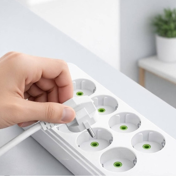 Мережевой фильтр-переноска D10 с 10 розетками и USB Type-C PD, длина 5 м