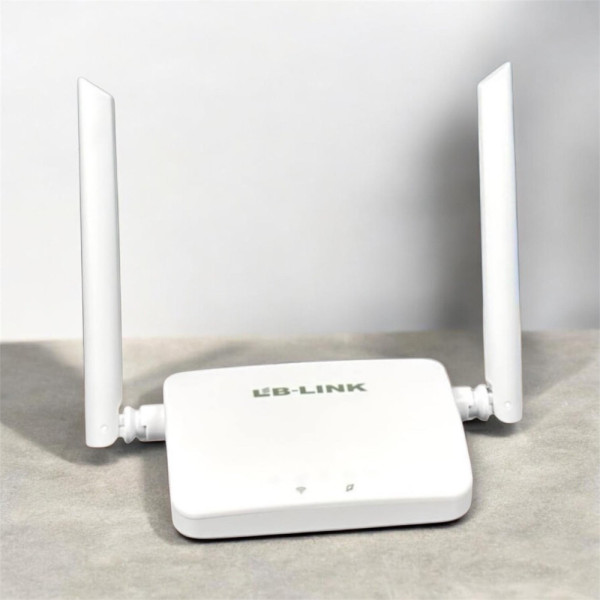 Проводной маршрутизатор LB-LINK BL-CPE600EU 4G LTE с внешними антеннами Wi-Fi