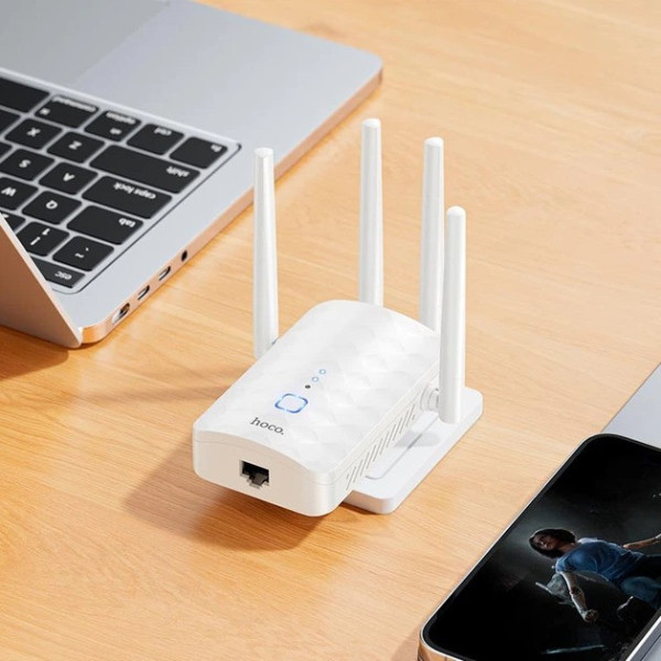Повторитель сигнала Wi-Fi HOCO HI35 с четырьмя антеннами для дома и квартиры