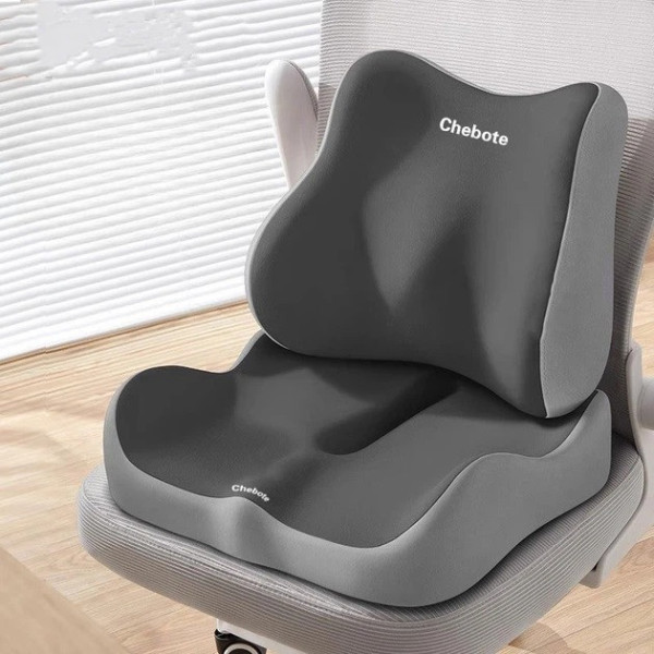Ортопедическая дорожная подушка Memory Foam с вырезом под копчик противоскользящая для авто, офиса и дома