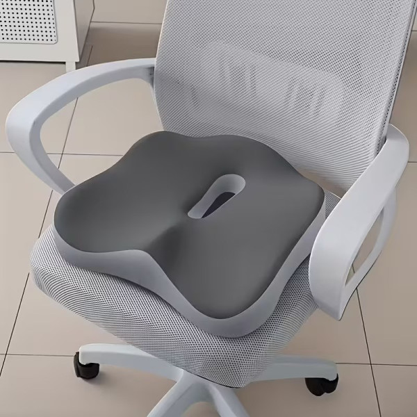 Ортопедическая дорожная подушка Memory Foam с вырезом под копчик противоскользящая для авто, офиса и дома