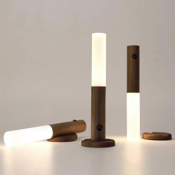 Фонарь настенный аккумуляторный W-52 LED с датчиком движения USB магнитное крепление теплый свет