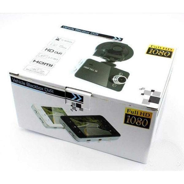Автомобильный видеорегистратор DVR K6000 с экраном 2.7| , углом обзора 140° и поддержкой microSD до 32 ГБ