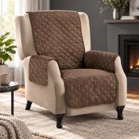 Двустороннее стеганое покрывало-накидка на кресло Couch Coat коричневого цвета