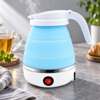 Складной электрочайник Electric Kettle с силиконовым корпусом для походов и путешествий голубой 600 мл