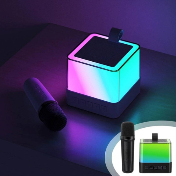 Bluetooth колонка K18 с LED-подсветкой и микрофонами для караоке, аккумуляторная, пластик