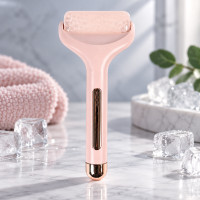 Механический ледяной роллер для лица Flawless Ice Roller с одной массажной головкой и охлаждающим эффектом