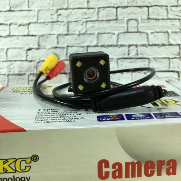 Камера заднего вида CAR CAM 707 с подсветкой и режимом день/ночь универсальная