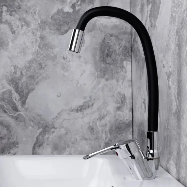 Кухонный смеситель Rubineta Flexy 33 BK с гибким изливом, черный с хромированными элементами